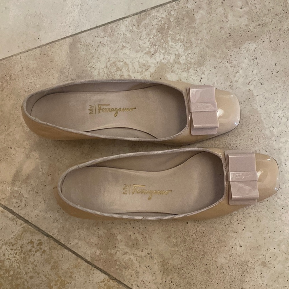 Ferragamo - classic style